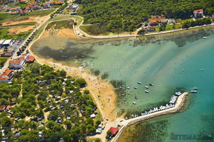Zemljište s građevinskom dozvolom pokraj mora - 2