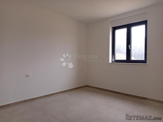 Idealna Obiteljska Nekretnina na Velom Vrhu STAN A31 - 3