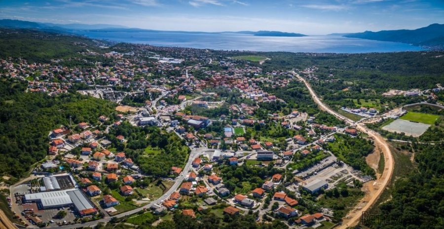 Marčelji - građevinski teren za poslovno stambeni objekt, ha