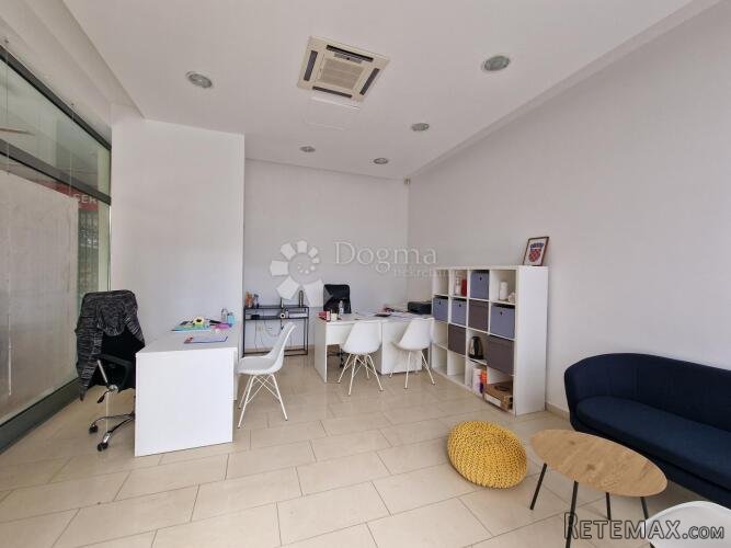 Poslovni prostor 25 m2 u centru Pule!