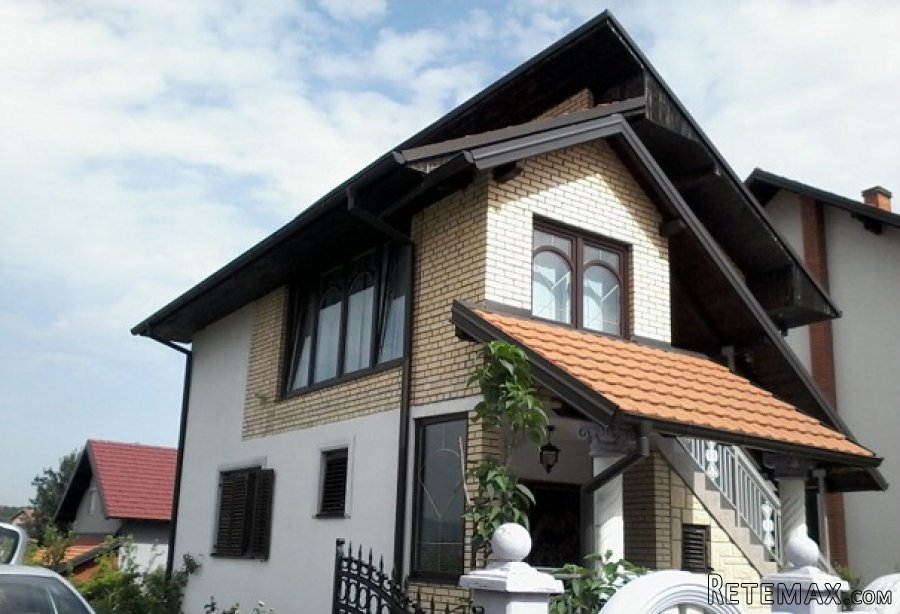Kuca Ugljevik