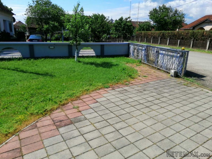 Prodajem kucu na glavnom putu Loznica-Sabac - 2