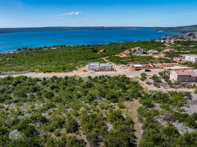 Građevinsko zemljište s projektom, Maslenica - 3