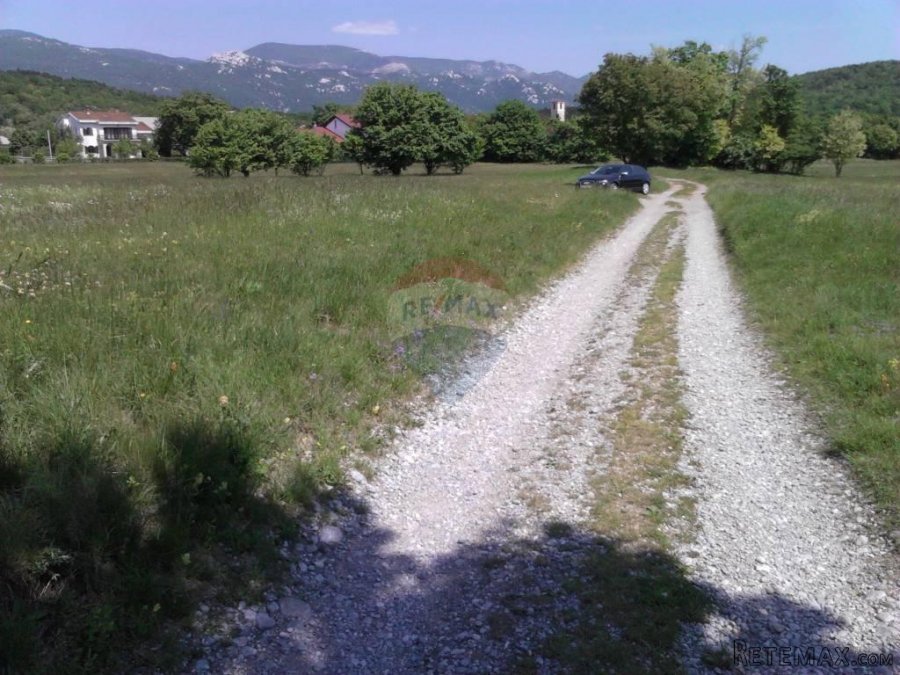 Grobnik 1341 m2 - 4
