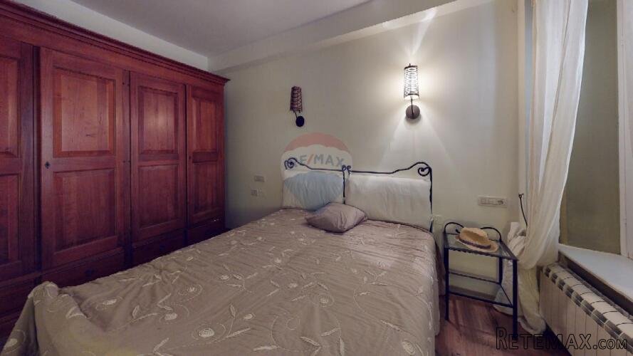 Rovinj,stan i poslovni prostor-ulica Švalba- na samom moru-2 - 4