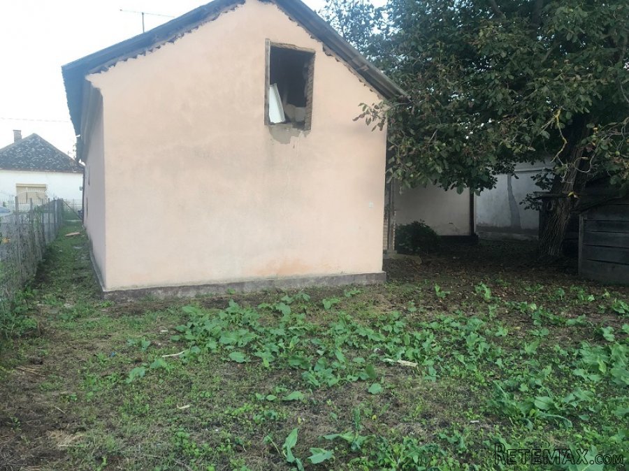 Na prodaju kuca u Velikom Gradistu - 5
