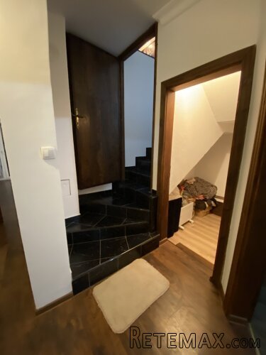 Na prodaju Moderna spratna kuća 200 m² na placu 530 m² | Novi Sa - 9