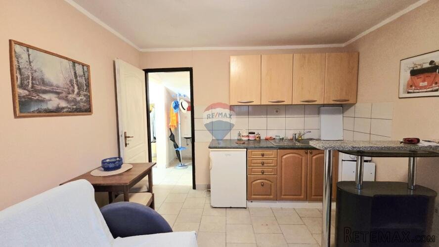 Medulin, Premantura | Kuća 52m2, terasa, tri parkirna mjesta - 2