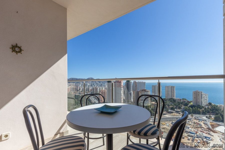 SPECTACULAR APT IN URB. LUXURY, IN PLAYA DE PONIENTE, WITH..