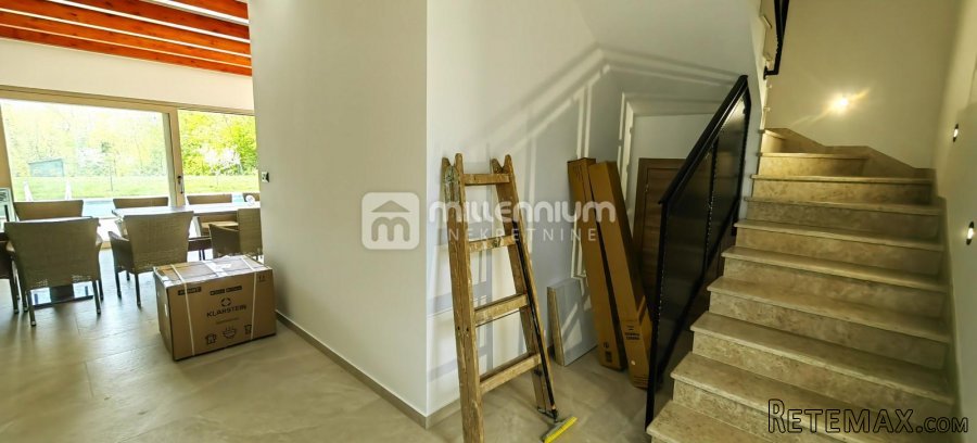 Istra, Labin, 145.05m2, samostojeća kuća s bazenom - 9