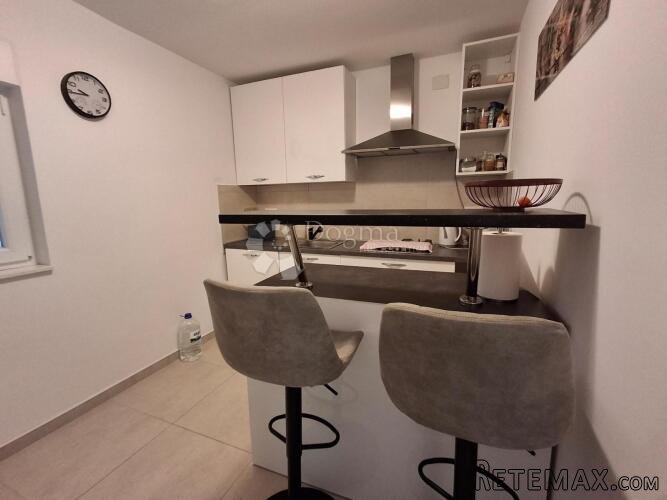 APARTMAN IZ SNOVA NA OTOKU RABU, MJESTO LOPAR– SAMO 300 m OD - 2