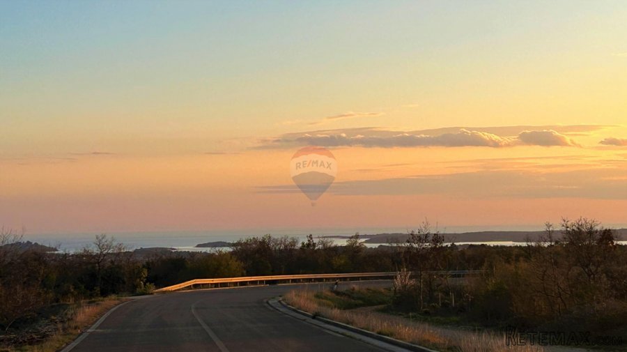 Građevinsko zemljište , panoramski pogled na more - 2