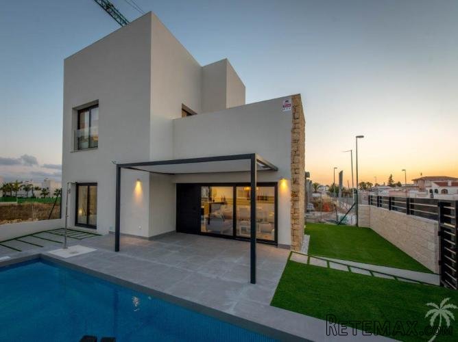 Looking over the La Mata salt lake, in a modern residencial..