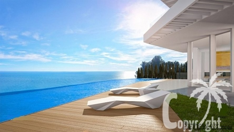 This stunning luxury villa is on an amazing seafront..