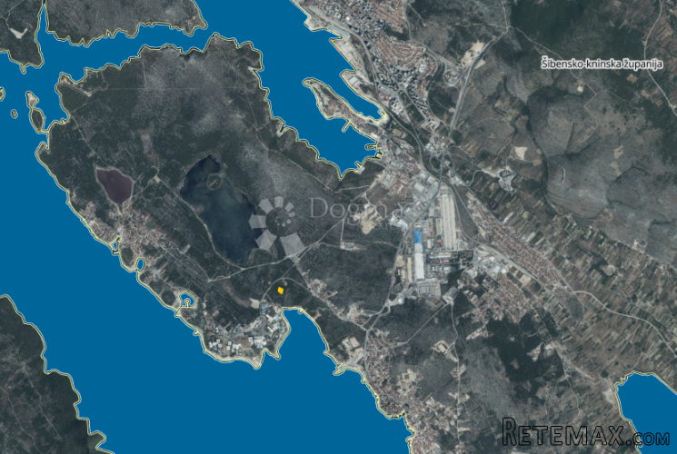 PODSOLARSKO- ZEMLJIŠTE BLIZU MORA