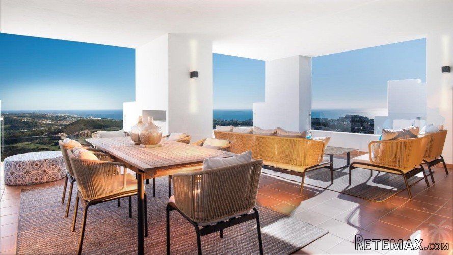 A unique collection of contemporary apartments and duplex.. - 2