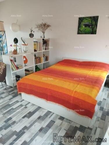 Prodaje se dvoetažni stan, 82 m2, u Brtonigli - 3