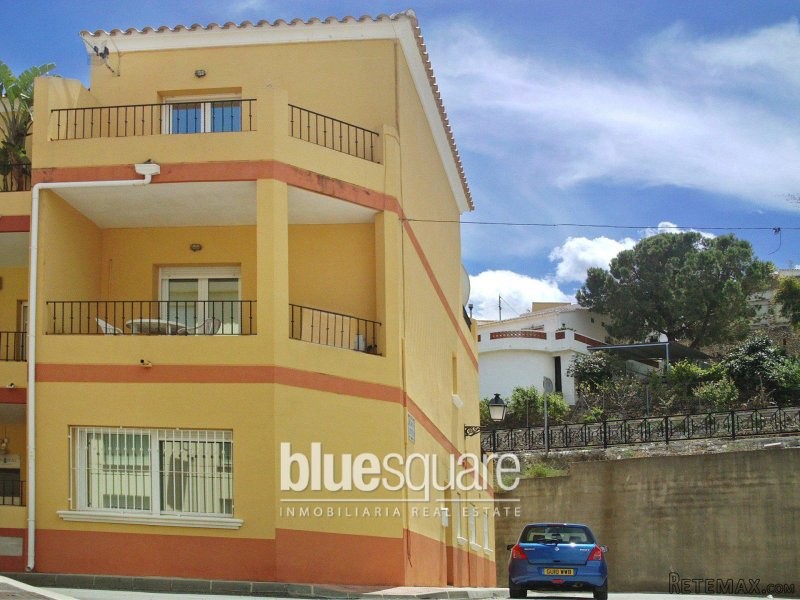 High quality 4 bedroom modern townhouse..