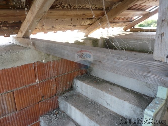 PEROJ, kuća rou bau od 250 m2 na terenu od 376 m2 - 3