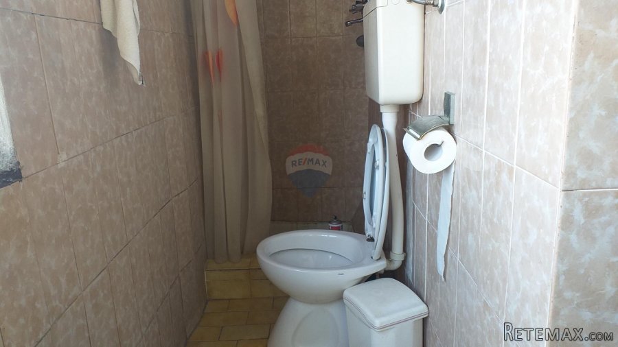 ISTRA,Buje,stan u centru za adaptaciju - 9