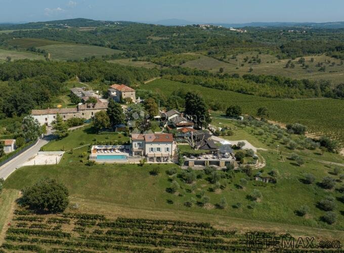 RENOMIRANI RESTORAN S BOUTIQUE HOTELOM NA BREŽULJKU