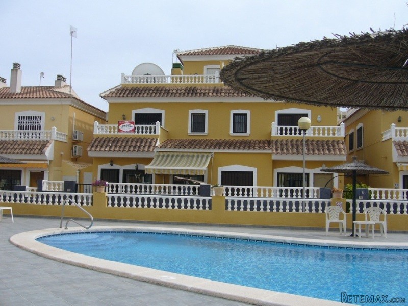 3 Bedrooms - Property - Alicante - For..