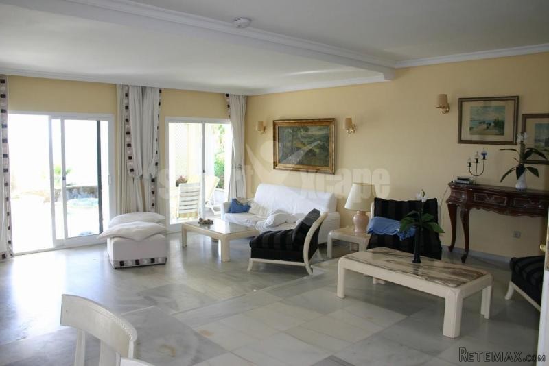 Apartment For Sale In New Golden Mile.. - 2