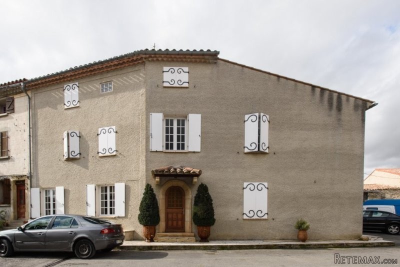 Renovated 5 Bedroom Village House With..