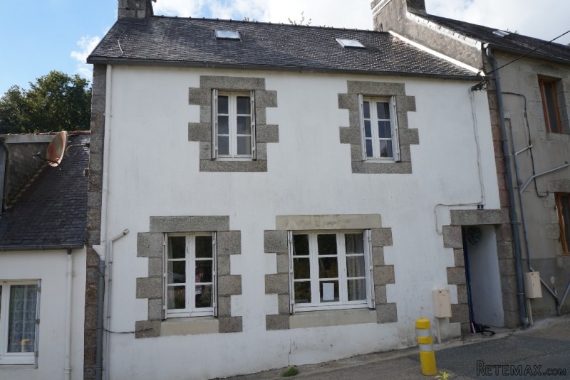4 Bedroom Rural Village Property