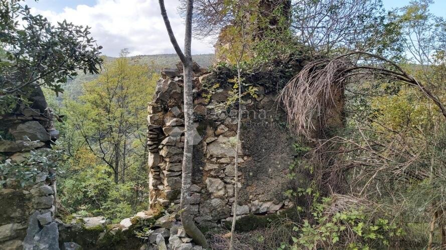 Građevinsko zemljište, 1100 m² na osami - 3
