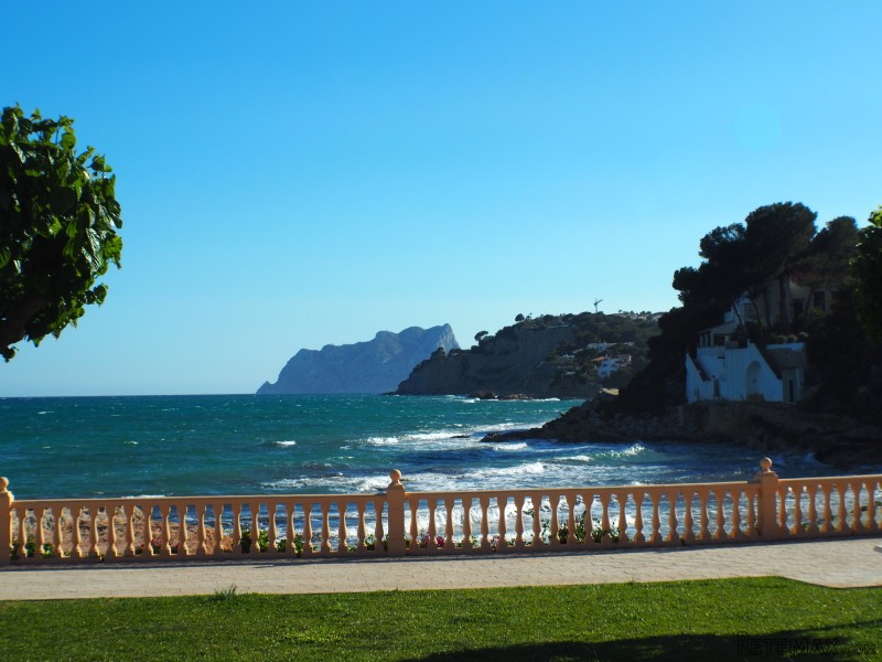 2 Bedrooms - Land - Alicante - For Sale