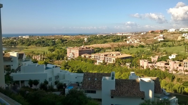 Apartment in Benahavis