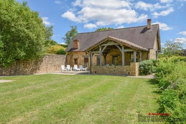 Nr Hautefort (24) - In the heart of the Périgord Vert -..