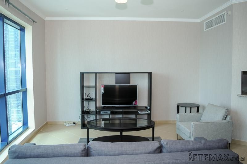 Huge 1 Bedroom in X1 Tower, JLT Marina..