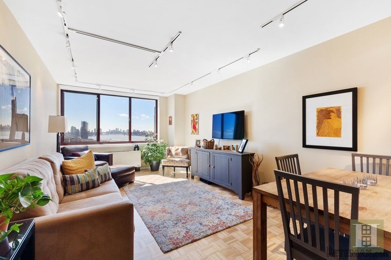 1 bedroom Apartment For Sale: 4 -74..