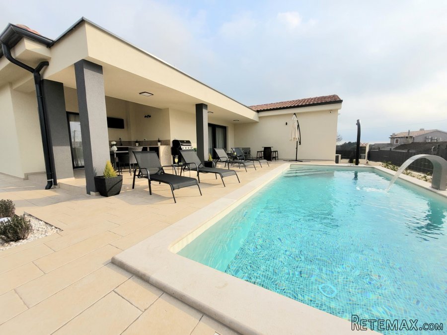 Villa - 9