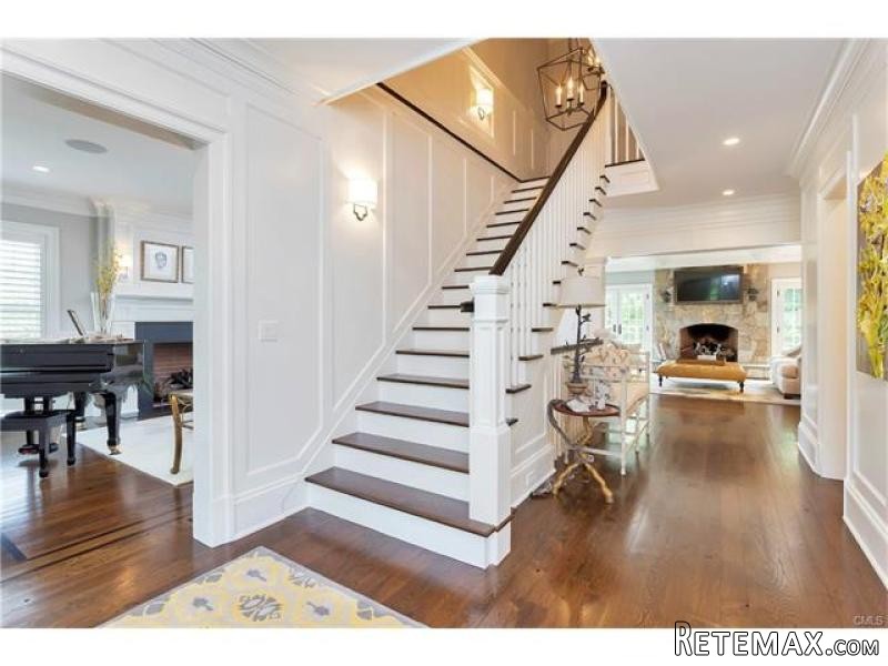 5 bedroom House For Sale: 131 OLMSTEAD.. - 2