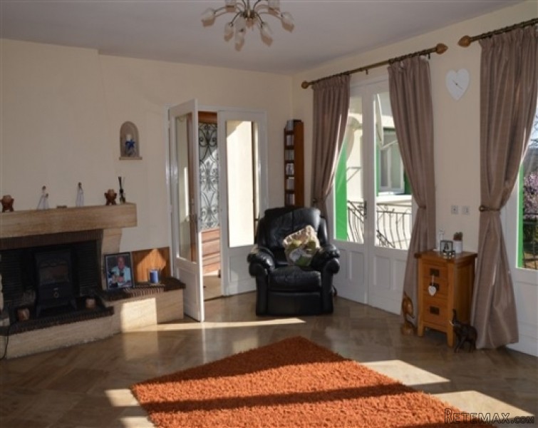 Immaculate family home, large garden.. - 2