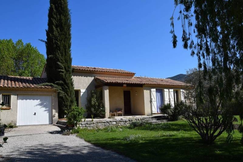 Single Story Villa For Sale With Garage..