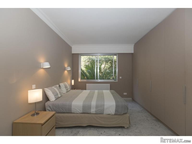 Stunning 3 Bed Apartment With Panoramic..