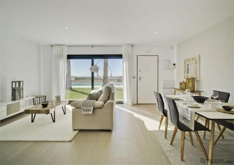 2 bedroom apartment for sale - 2