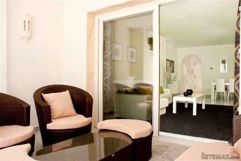 2 Bedroom Ground Floor Apartment - 2