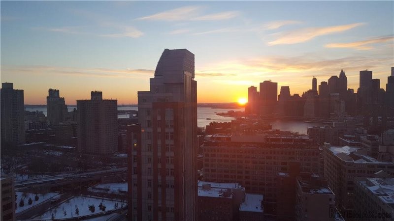 3 Bedrooms - Condo - New York State -..