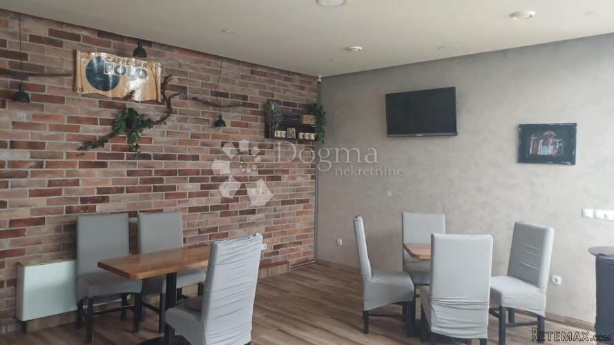 Nova Gradiška pizzeria i caffe bar u radu