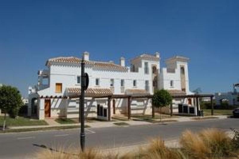 2 bedroom town house for sale