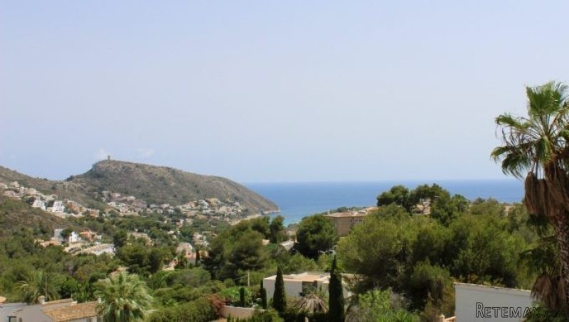 0 Bedroom 0 Bathroom Plot 1011 m2 with..