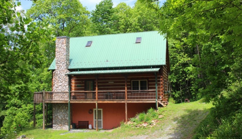 NC Dreams Log Cabin Views