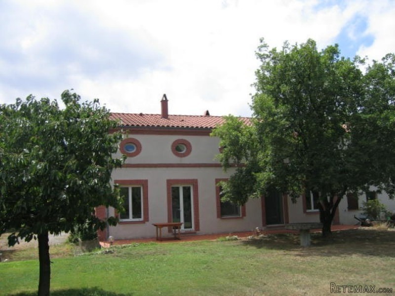 Muret - 2