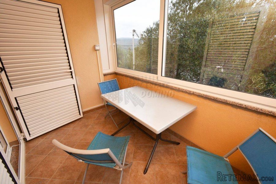 Lijepi apartman s 2 spavaće sobe! Grad Krk - okolica! - 2