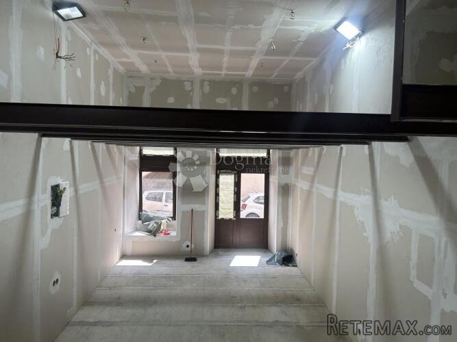 Volosko, P.P. - Roh-bau 85.6 m2 - 2